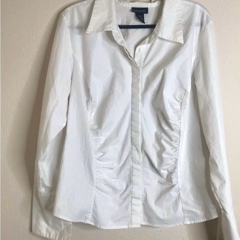 ⭐️Lane Bryant white shine button down blouse. Silvery stripe.